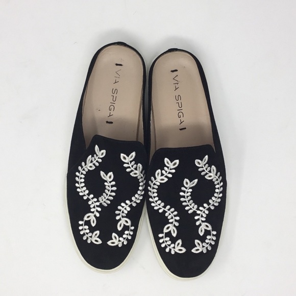 Via Spiga Rina3 Black Suede Embroidered Mules. - Picture 5 of 9